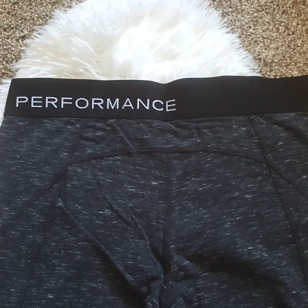 ‎Calvin Klein Performance capri leggings Sz Medium